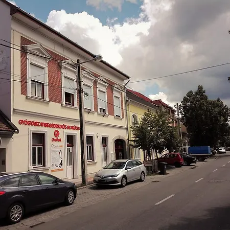 Downtown Deluxe Lägenhet