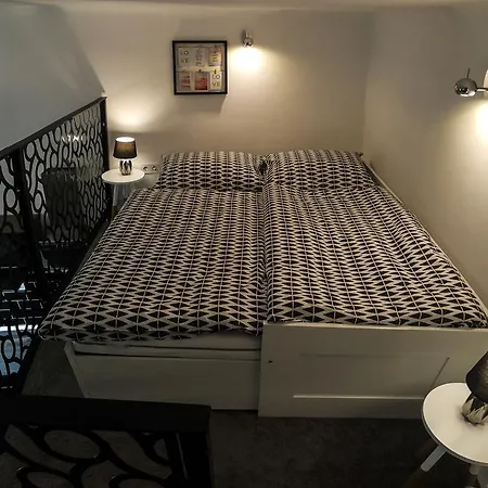 Downtown Deluxe Apartament *