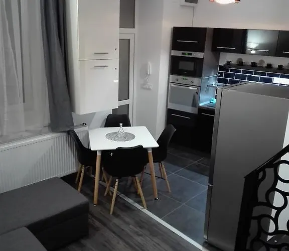 Downtown Deluxe Apartament *